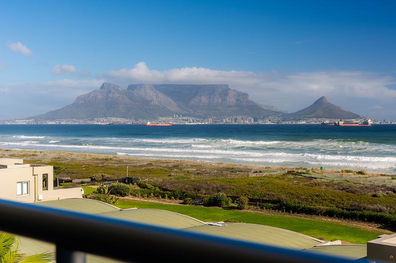 To Let 2 Bedroom Property for Rent in Dolphin Beach Western Cape